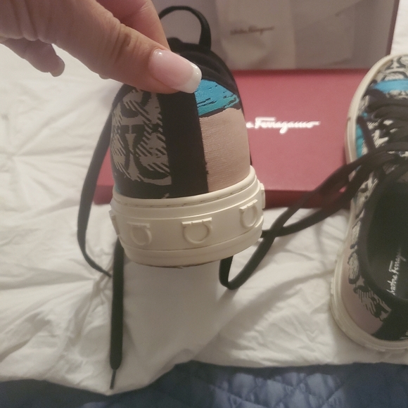 Ferragamo GANCINI SNEAKER - Picture 3 of 6